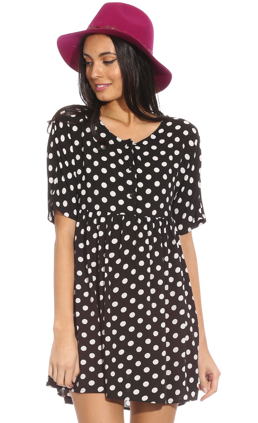 Picture POP YOUR DOTS DRESS. Source: https://media-img.lucyinthesky.com/data/Apr14_1/850xAUTO/0Y5A8833.JPG