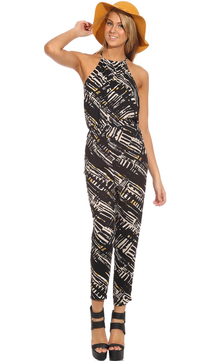 Picture EDGE OF REASON JUMPSUIT. Source: https://media-img.lucyinthesky.com/data/Apr14_2/850xAUTO/0Y5A8497.JPG