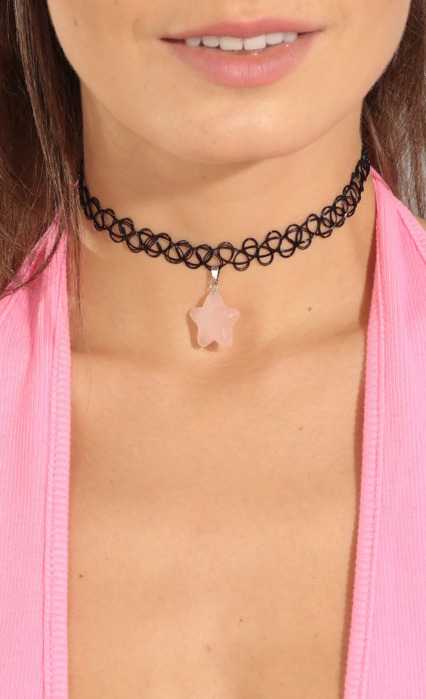 Picture Star Stone Choker In Black. Source: https://media-img.lucyinthesky.com/data/Apr16_1/850xAUTO/0Y5A9976.JPG