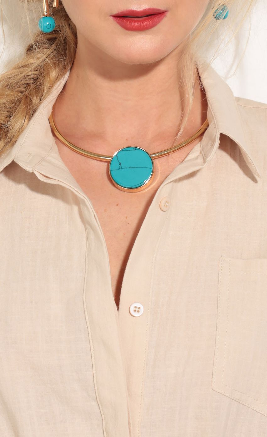 Picture Stone Embellished Choker Necklace Set In Turquoise. Source: https://media-img.lucyinthesky.com/data/Apr16_2/850xAUTO/0Y5A7469.JPG