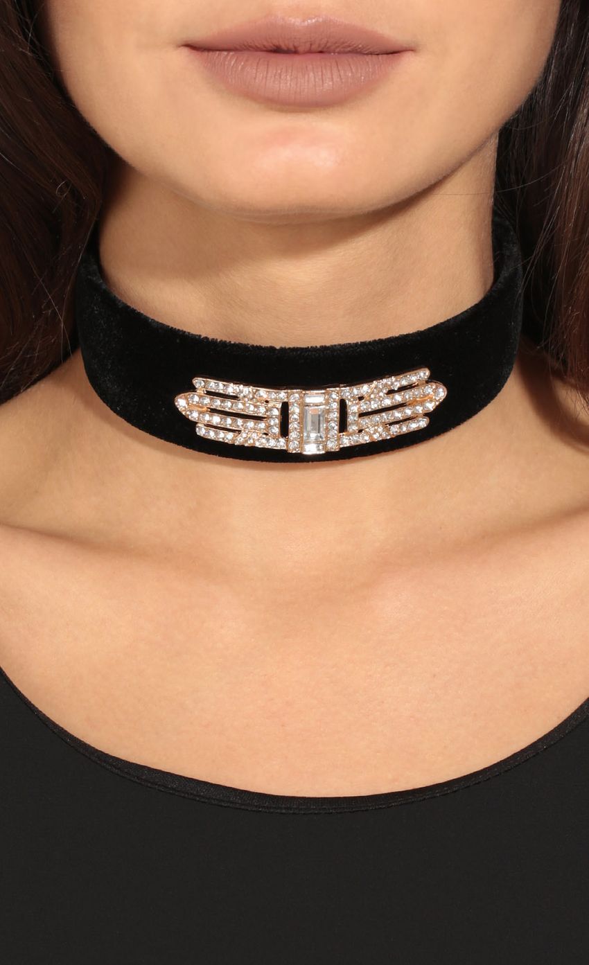 Picture Velvet Rhinestone Embellished Statement Choker. Source: https://media-img.lucyinthesky.com/data/Apr17_1/850xAUTO/0Y5A5641.JPG