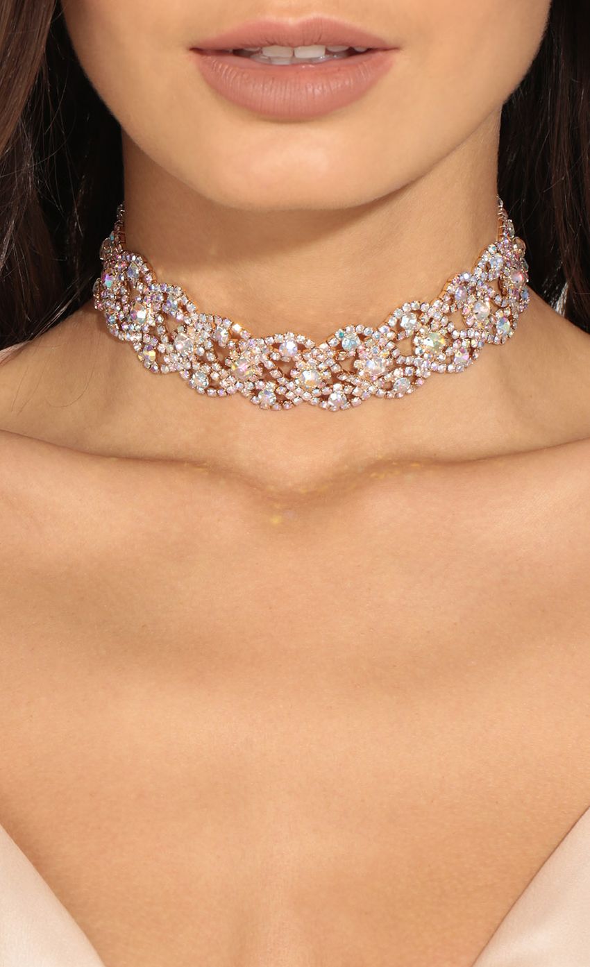Picture Crystal Statement Choker Necklace. Source: https://media-img.lucyinthesky.com/data/Apr17_1/850xAUTO/0Y5A6282.JPG