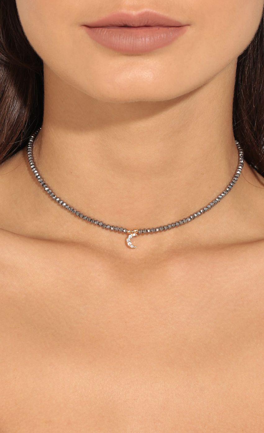 Picture Shimmer Moon Charm Choker Necklace. Source: https://media-img.lucyinthesky.com/data/Apr17_1/850xAUTO/0Y5A6291.JPG