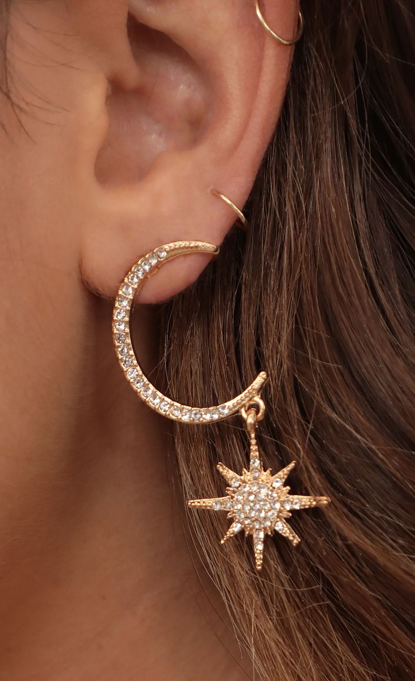 Picture Crescent Moon Starburst Earrings. Source: https://media-img.lucyinthesky.com/data/Apr21_1/850xAUTO/AT2A3213.JPG