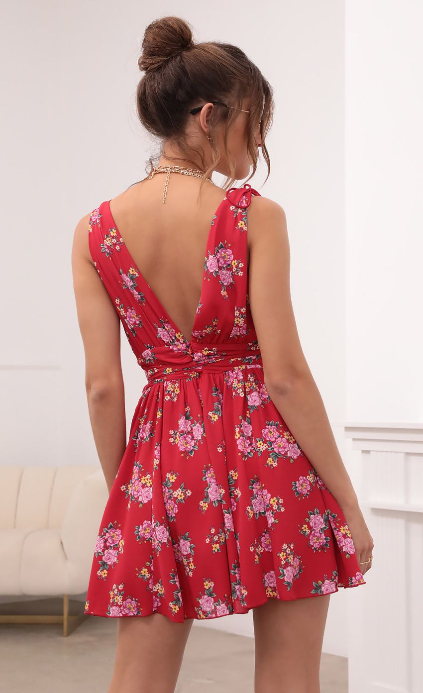 Picture Floral Dress in Red. Source: https://media-img.lucyinthesky.com/data/Apr21_2/850xAUTO/1V9A7062.JPG