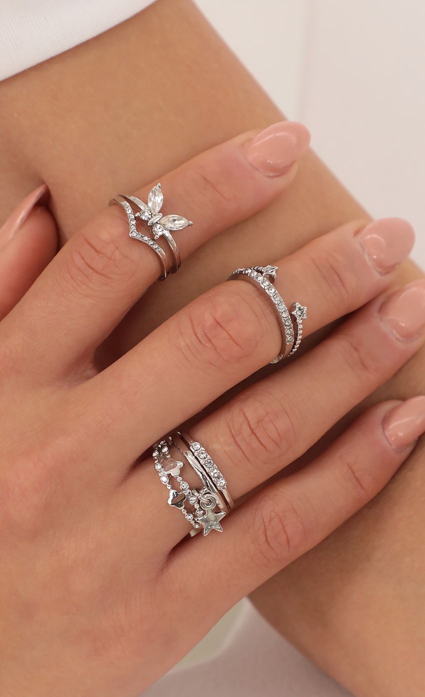 Picture Butterfly Stars Dainty Silver Ring Set. Source: https://media-img.lucyinthesky.com/data/Apr21_2/850xAUTO/AT2A0971.JPG