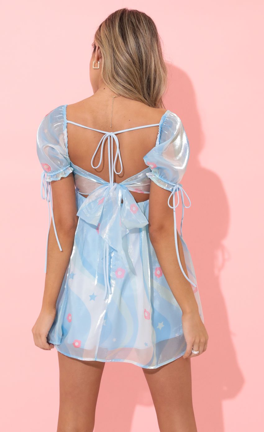 Picture Emerson Baby Doll Dress in Blue Floral Organza. Source: https://media-img.lucyinthesky.com/data/Apr22_2/850xAUTO/1V9A8623.JPG