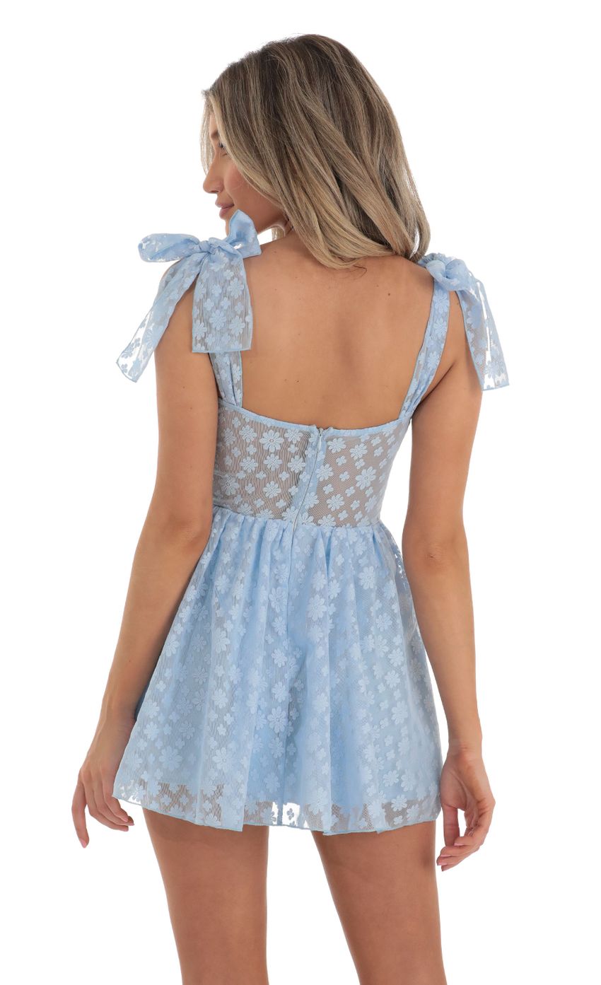 Picture Floral Dress in Blue. Source: https://media-img.lucyinthesky.com/data/Apr23/850xAUTO/22980aa5-8acd-4abe-bca3-f047c26ff0af.jpg