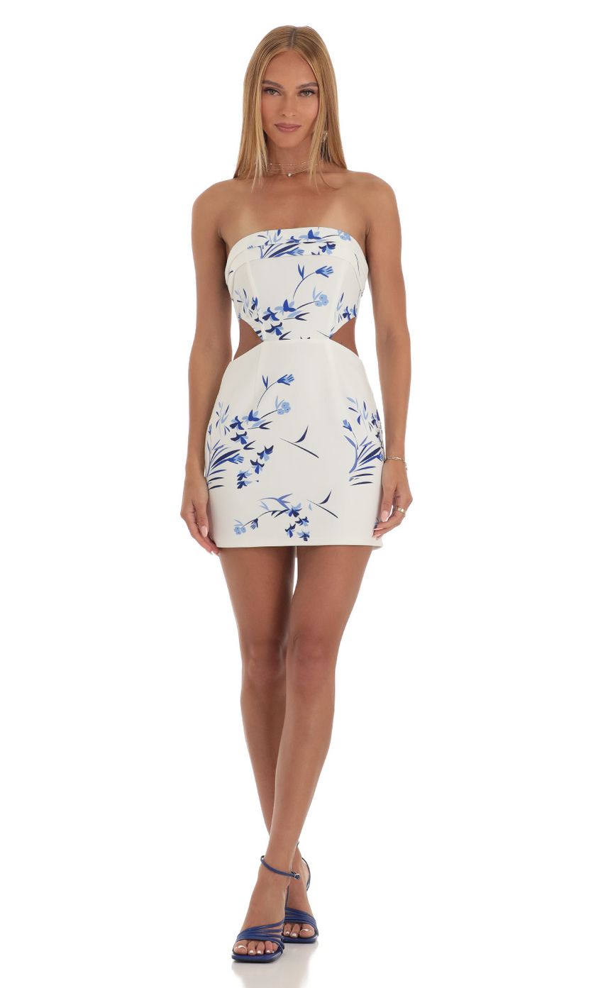 Picture Floral Corset Cutout Dress in White. Source: https://media-img.lucyinthesky.com/data/Apr23/850xAUTO/3d180b11-8308-437b-b1e4-738ea78d797d.jpg