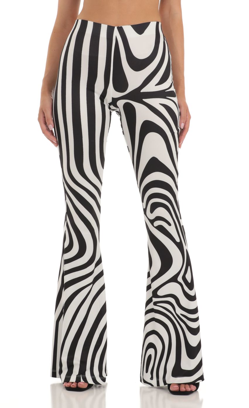 Picture Pant in Swirl Black. Source: https://media-img.lucyinthesky.com/data/Apr23/850xAUTO/baf91b6a-168a-4f95-8cea-e3bc3ee96cf1.jpg