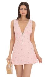 Picture Floral Plunge Neck Dress in Pink. Source: https://media-img.lucyinthesky.com/data/Apr24/150xAUTO/02a5b2ef-90af-4aba-9471-81e655114c0b.jpg