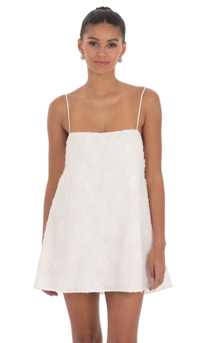 Textured Shift Dress in White | LUCY IN THE SKY Textured Shift Dress in White | LUCY IN THE SKY