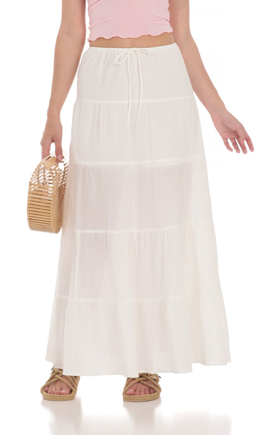 Picture Flowy Maxi Skirt in White. Source: https://media-img.lucyinthesky.com/data/Apr24/850xAUTO/04d908fb-698e-4c4b-a5af-411c47fad4c2.jpg