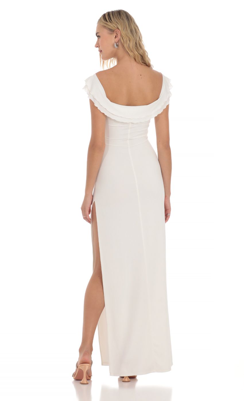 Picture Off Shoulder Twist Maxi Dress in White. Source: https://media-img.lucyinthesky.com/data/Apr24/850xAUTO/34509876-561d-4b38-818a-484414bb8c29.jpg