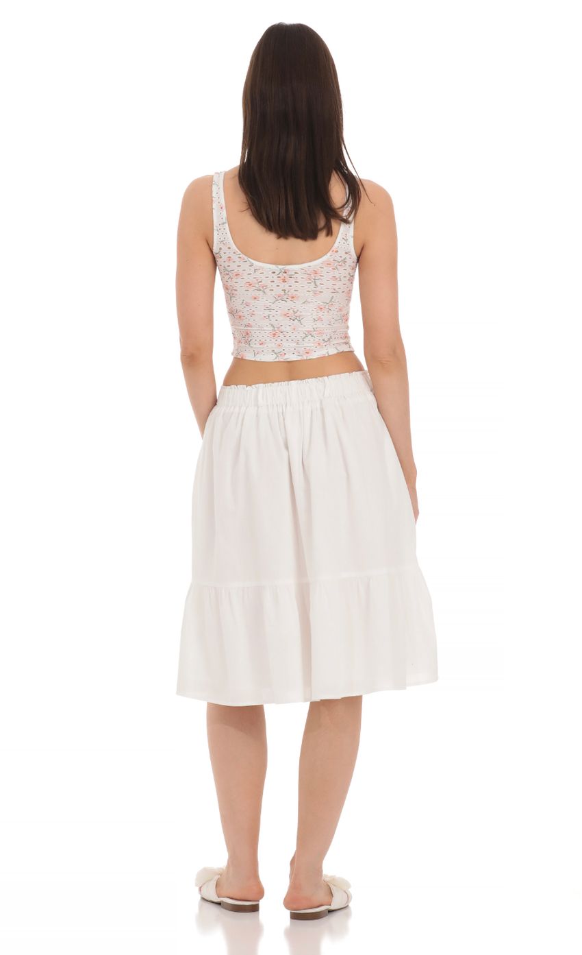 Picture Drawstring Midi Skirt in White. Source: https://media-img.lucyinthesky.com/data/Apr24/850xAUTO/5141c683-e7e8-4d90-a4b6-add93135ef19.jpg