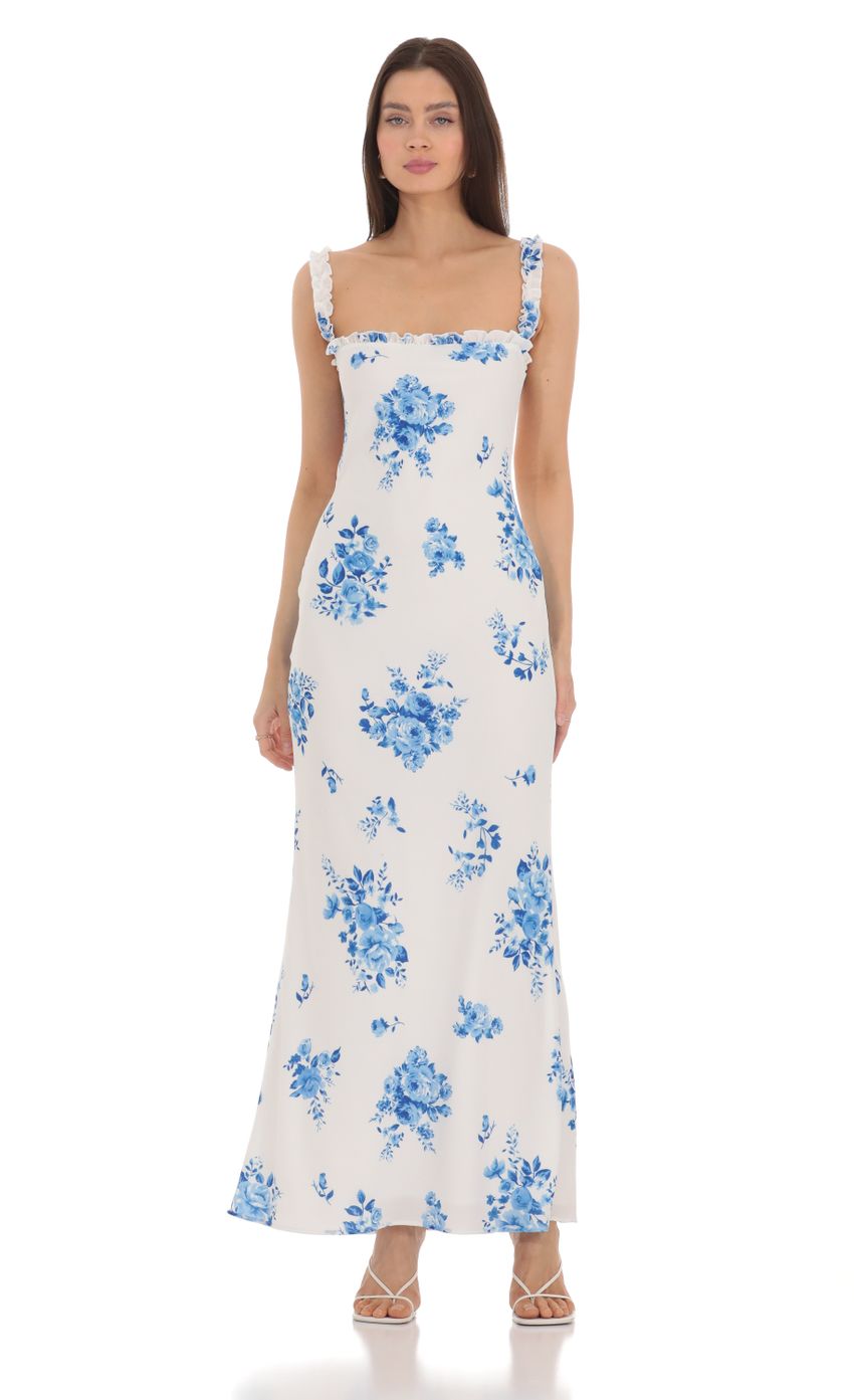 Picture Square Neck Floral Maxi Dress in White. Source: https://media-img.lucyinthesky.com/data/Apr24/850xAUTO/53789a68-881d-48f5-a3e8-3edf93d2b905.jpg