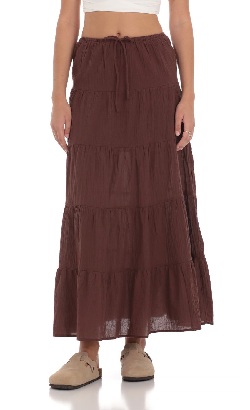 Picture Flowy Maxi Skirt in Brown. Source: https://media-img.lucyinthesky.com/data/Apr24/850xAUTO/8b368404-cbc5-4f9e-81cf-db328e2186fe.jpg