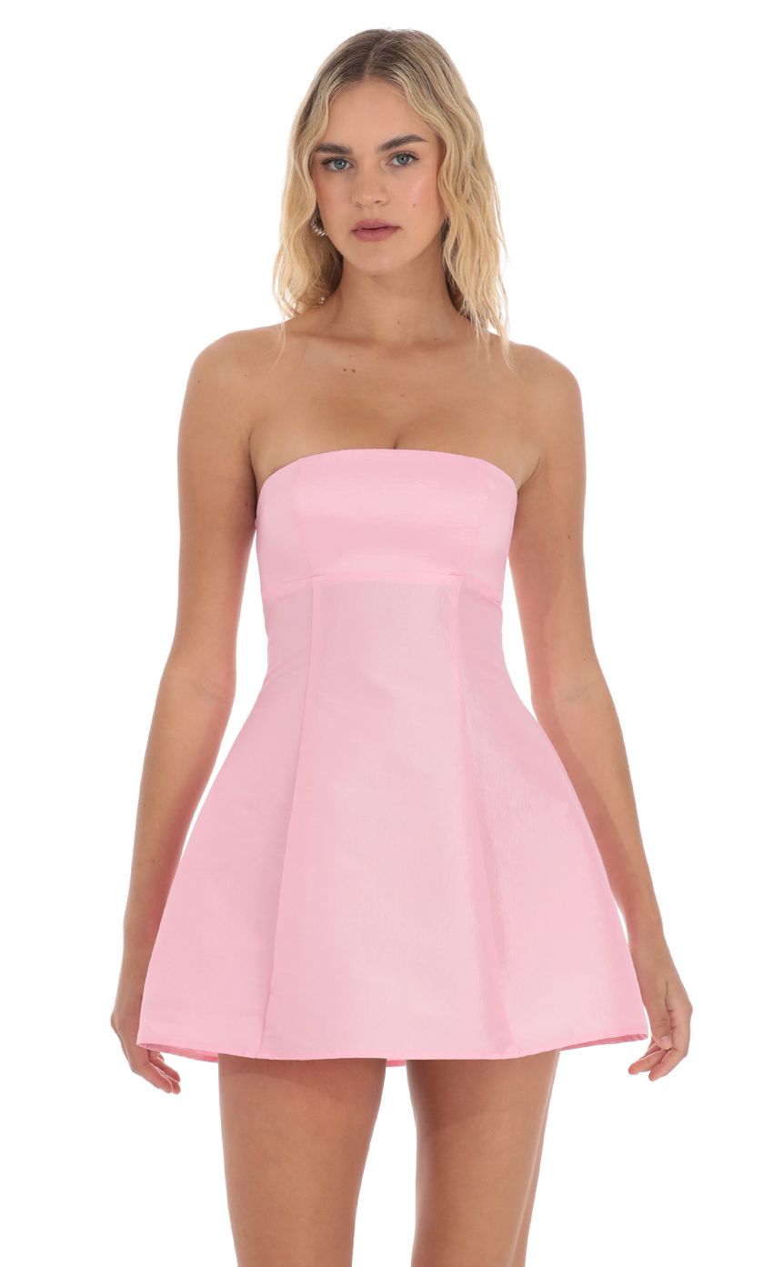 Picture Strapless Flare Dress in Pink. Source: https://media-img.lucyinthesky.com/data/Apr24/850xAUTO/9eeff45c-0a8e-4c00-ba94-0af5fcca19de.jpg