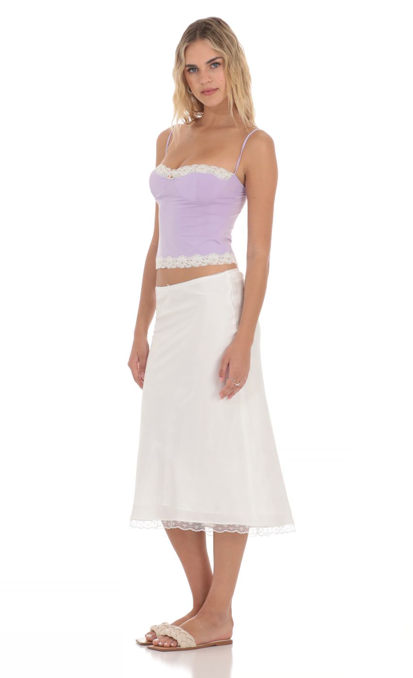 Picture Jacquard Midi Skirt in White. Source: https://media-img.lucyinthesky.com/data/Apr24/850xAUTO/b9f24796-6921-4422-8bde-d22973c25443.jpg