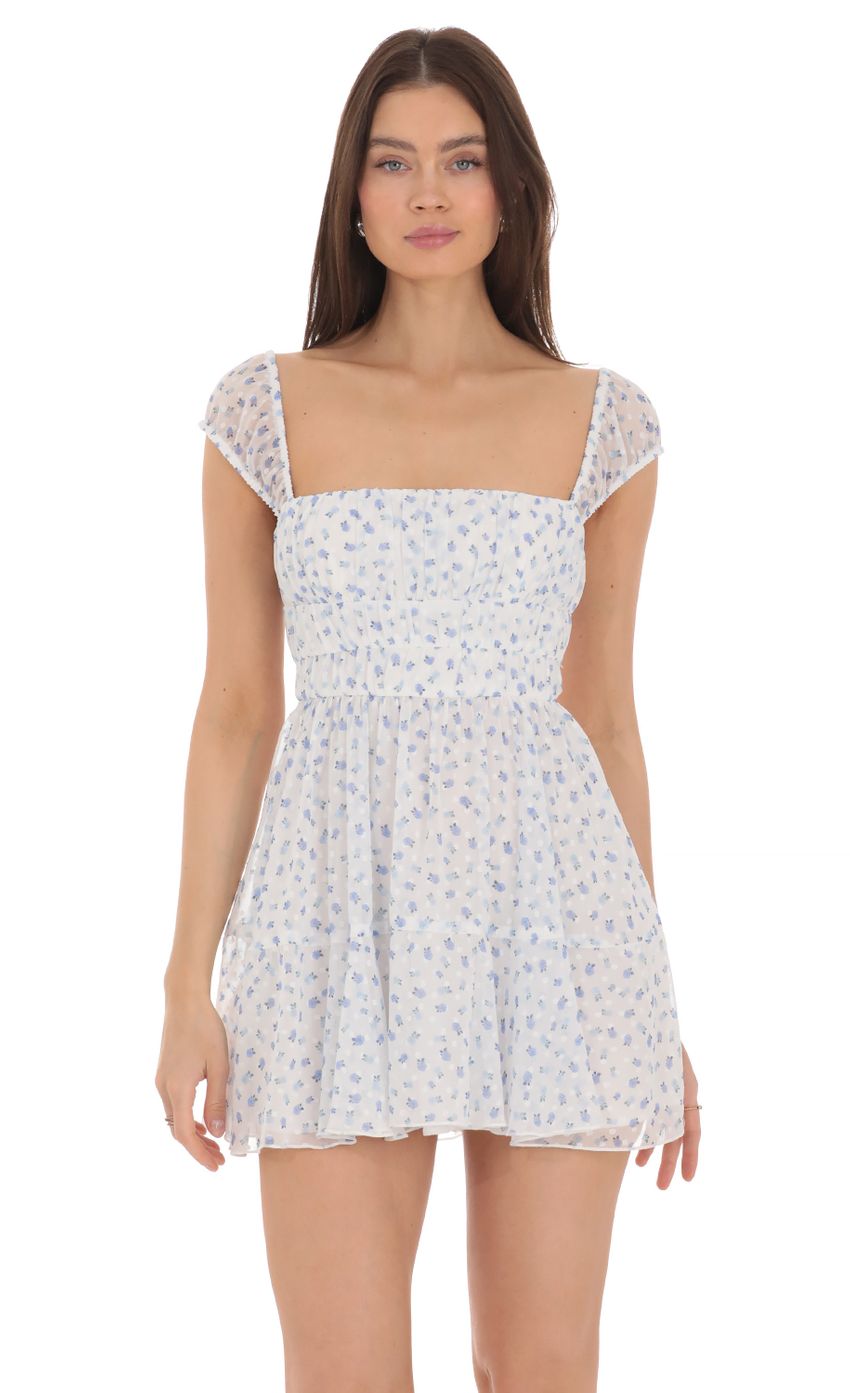Picture Chiffon Floral Cap Sleeve Dress in White. Source: https://media-img.lucyinthesky.com/data/Apr24/850xAUTO/bf6a653b-aa7e-4813-978e-4051715b135a.jpg