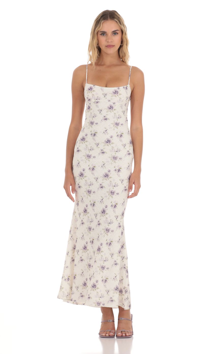 Picture Lace Floral Maxi Dress in White. Source: https://media-img.lucyinthesky.com/data/Apr24/850xAUTO/c19c07b3-9488-48e4-bfec-e761383cd9e0.jpg