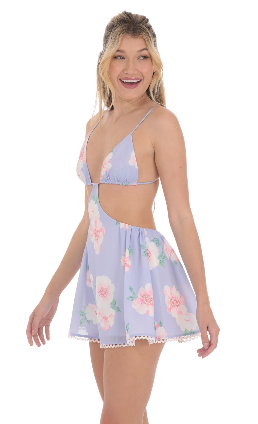 Picture Floral Cutout Dress in Lavender. Source: https://media-img.lucyinthesky.com/data/Apr24/850xAUTO/ce0ff2d8-f668-4394-ae26-bfdc0abbb468.jpg