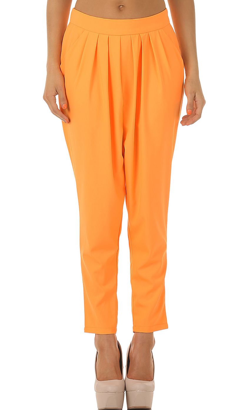 Picture ANY TIMER PANT IN ORANGE. Source: https://media-img.lucyinthesky.com/data/Aug13_1/850xAUTO/0Y5A1537_COPY.JPG
