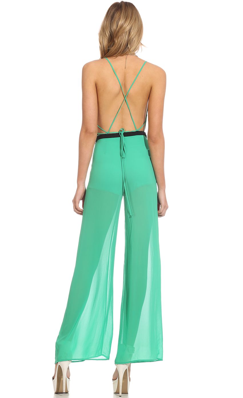 Picture GOOD GIRL GONE JUMPSUIT IN GREEN. Source: https://media-img.lucyinthesky.com/data/Aug14_1/850xAUTO/0Y5A0629.JPG