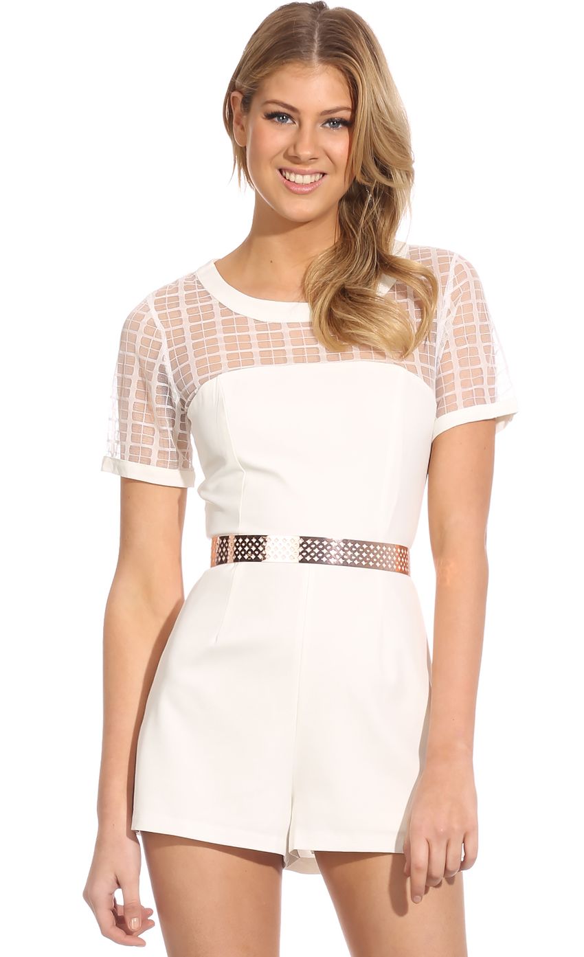 Picture GOING BLANK PLAYSUIT. Source: https://media-img.lucyinthesky.com/data/Aug14_1/850xAUTO/0Y5A08171.JPG