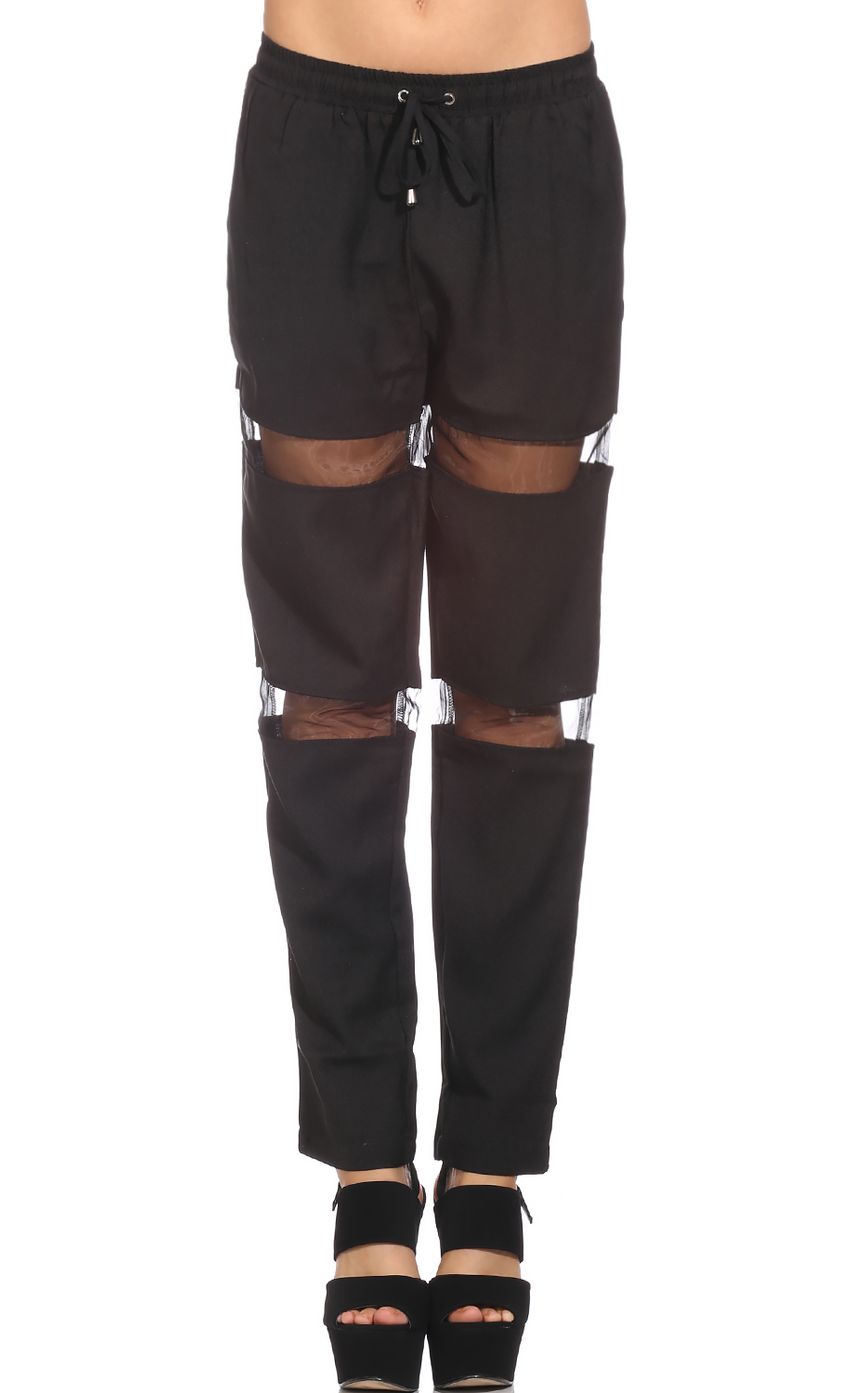 Picture CLEAR CUT PANTS. Source: https://media-img.lucyinthesky.com/data/Aug14_2/850xAUTO/0Y5A0552.JPG