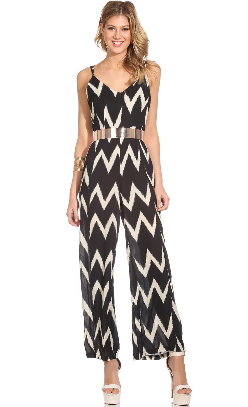 Picture AHEAD OF THE GAME JUMPSUIT. Source: https://media-img.lucyinthesky.com/data/Aug14_2/850xAUTO/0Y5A1657.JPG
