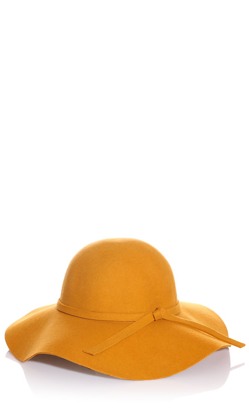 Picture TOP IT OFF HAT. Source: https://media-img.lucyinthesky.com/data/Aug14_2/850xAUTO/0Y5A8166.JPG