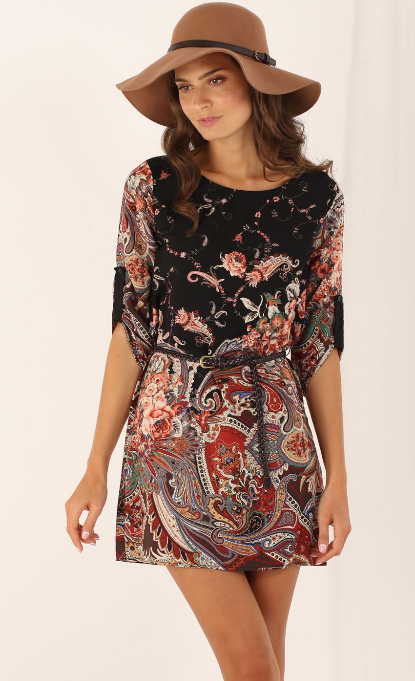 Picture Floral Paisley Dress in Black. Source: https://media-img.lucyinthesky.com/data/Aug15_2/850xAUTO/0Y5A2587.JPG