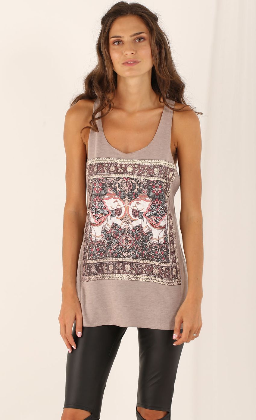 Picture Boho Elephant Tank Top. Source: https://media-img.lucyinthesky.com/data/Aug15_2/850xAUTO/0Y5A3308.JPG