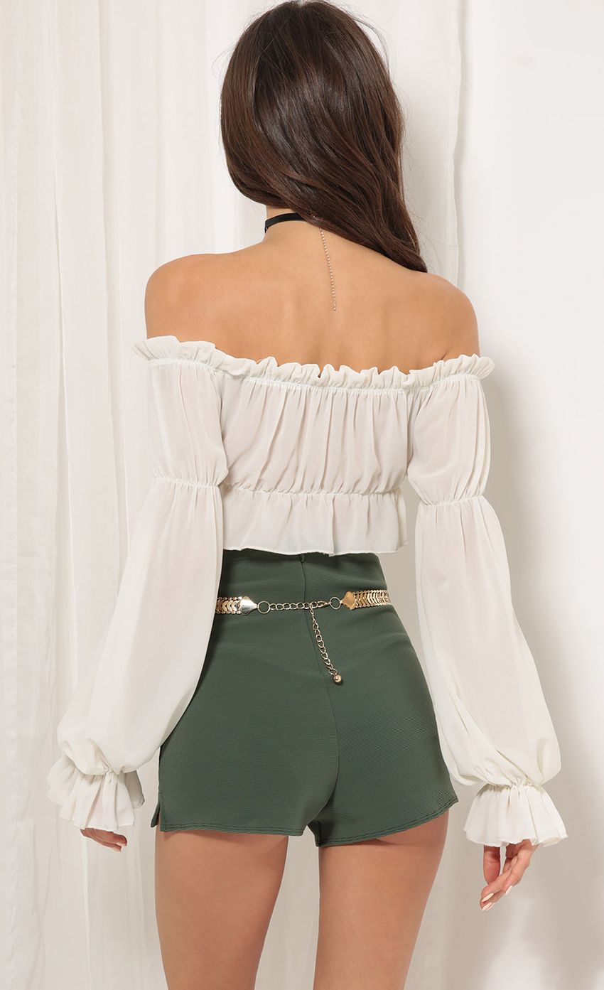 Picture High Waisted Shorts In Olive. Source: https://media-img.lucyinthesky.com/data/Aug17_1/850xAUTO/0Y5A4653.JPG