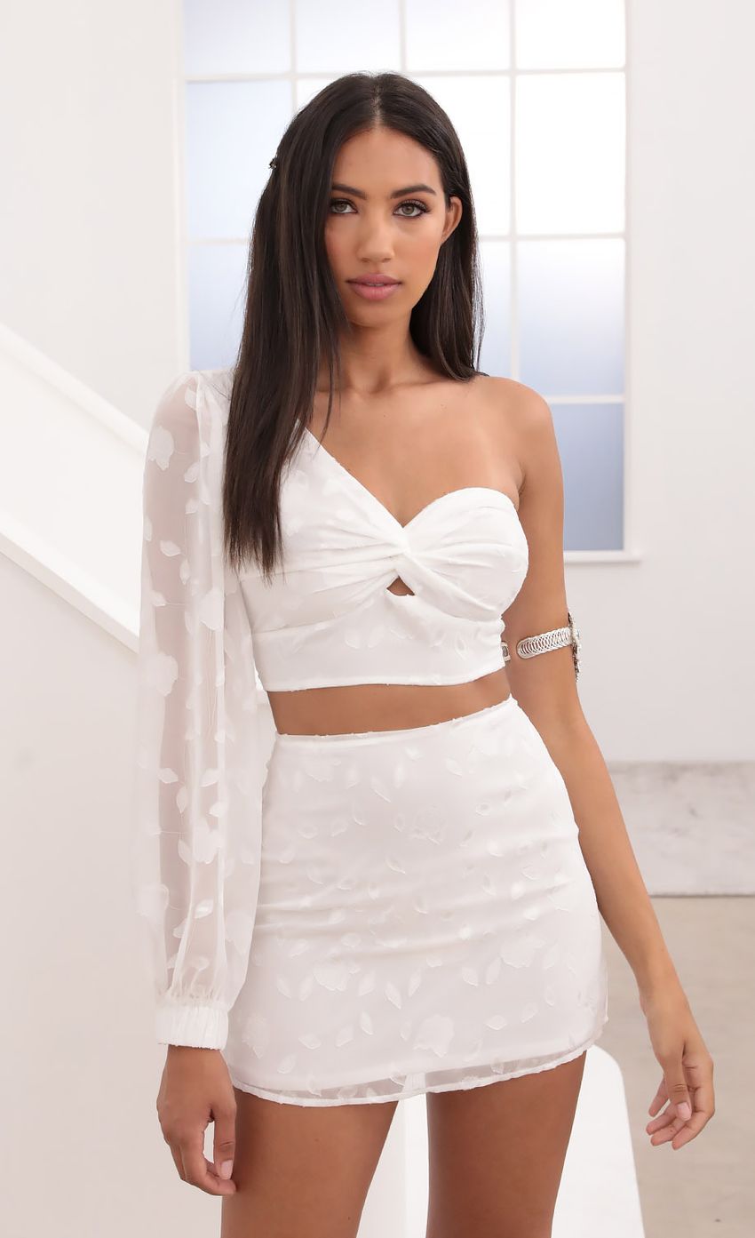 Picture Jasmine One Shoulder Puff Sleeve Set in White Floral. Source: https://media-img.lucyinthesky.com/data/Aug20_1/850xAUTO/781A9886.JPG