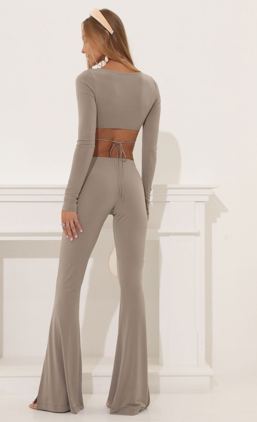 Picture Two Piece Pant Set in Taupe. Source: https://media-img.lucyinthesky.com/data/Aug22/850xAUTO/ad6cbabf-c9d8-4a46-9610-f09373a2dbc2.jpg
