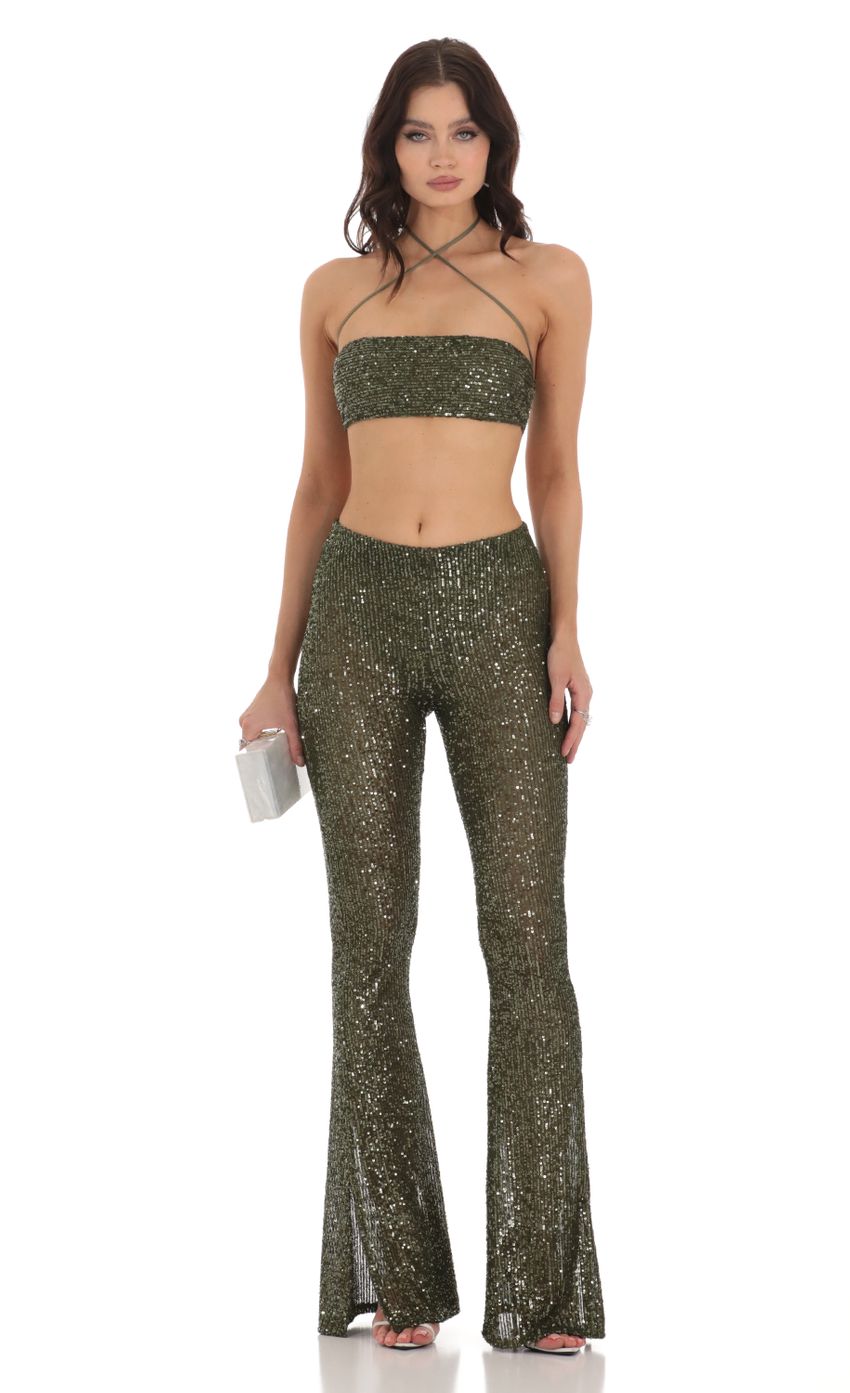 Picture Sequin Three Piece Set in Green. Source: https://media-img.lucyinthesky.com/data/Aug23/850xAUTO/209bfb69-c702-4715-b9af-79c9922a729b.jpg