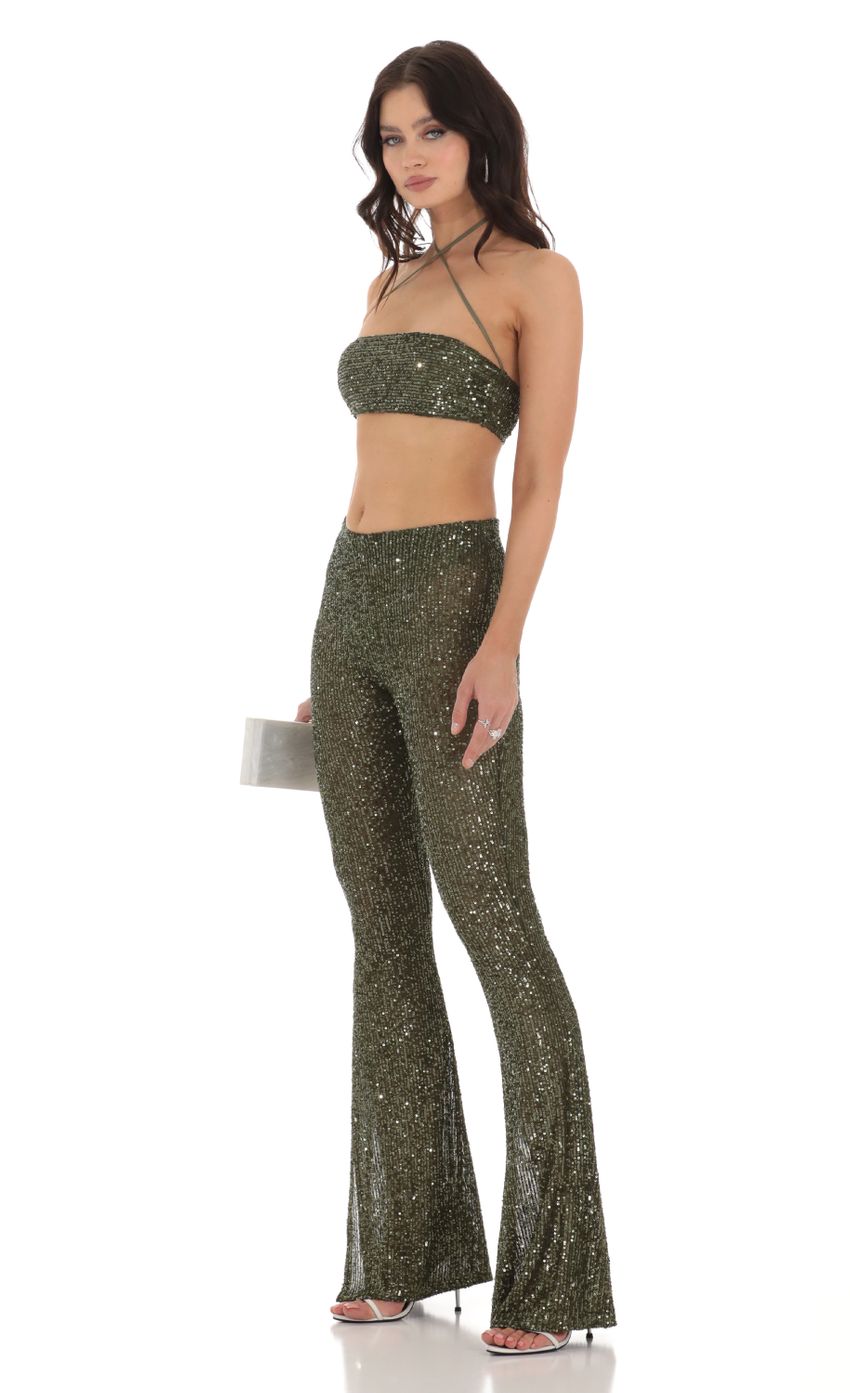 Picture Sequin Three Piece Set in Green. Source: https://media-img.lucyinthesky.com/data/Aug23/850xAUTO/96d49443-8277-4ea3-b2c3-ea9804c66b9e.jpg