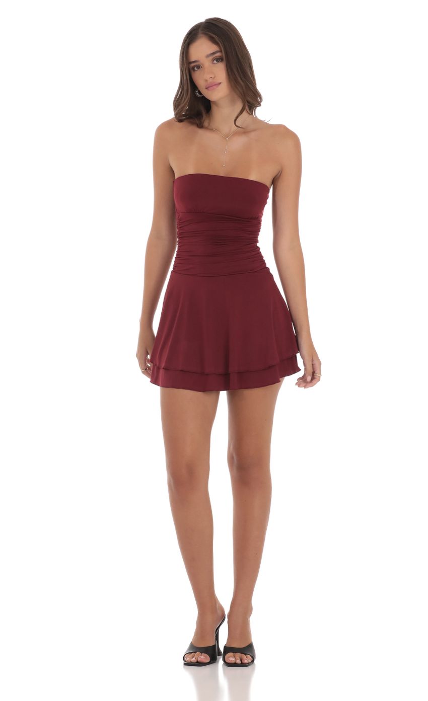 Picture Strapless Ruched A-line Dress in Maroon. Source: https://media-img.lucyinthesky.com/data/Aug24/850xAUTO/0e4bf09e-a48c-47d7-8bac-186372d726ab.jpg