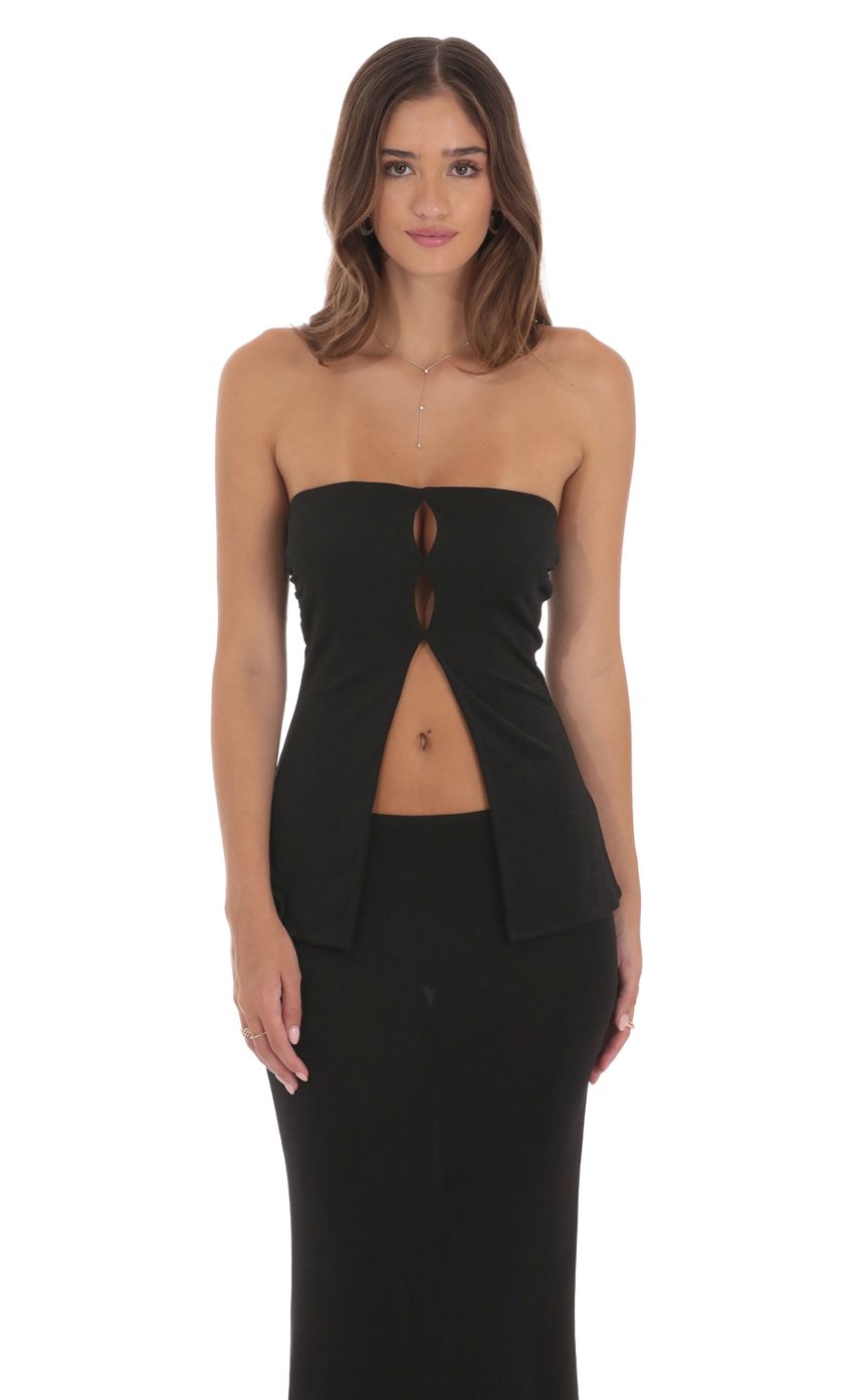 Picture Strapless Cutout Two Piece Set in Black. Source: https://media-img.lucyinthesky.com/data/Aug24/850xAUTO/b8c7e74d-758f-4d19-9236-ce0389ed3e94.jpg