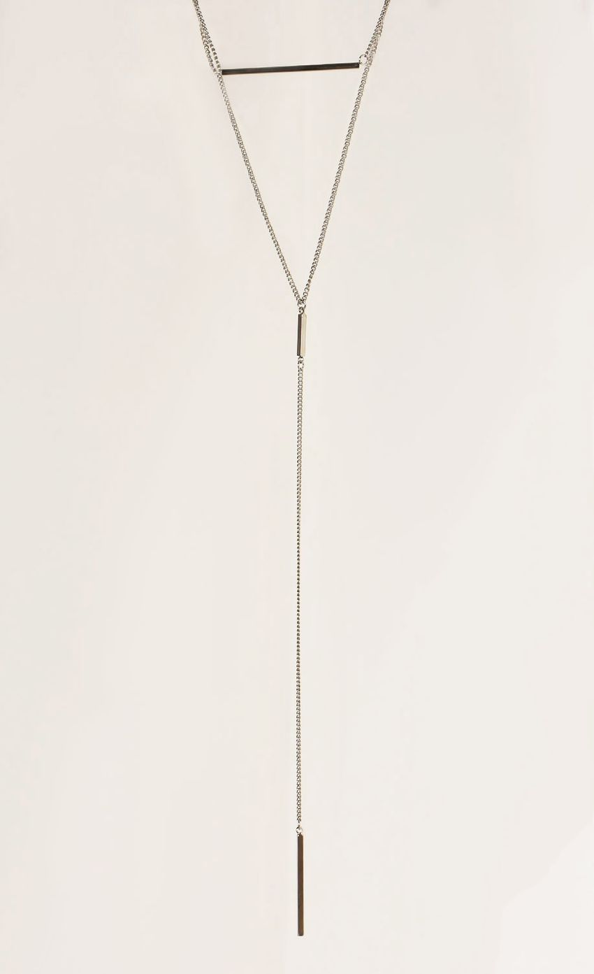 Picture TO THE WIRE NECKLACE. Source: https://media-img.lucyinthesky.com/data/Dec14_2/850xAUTO/0Y5A0796.JPG