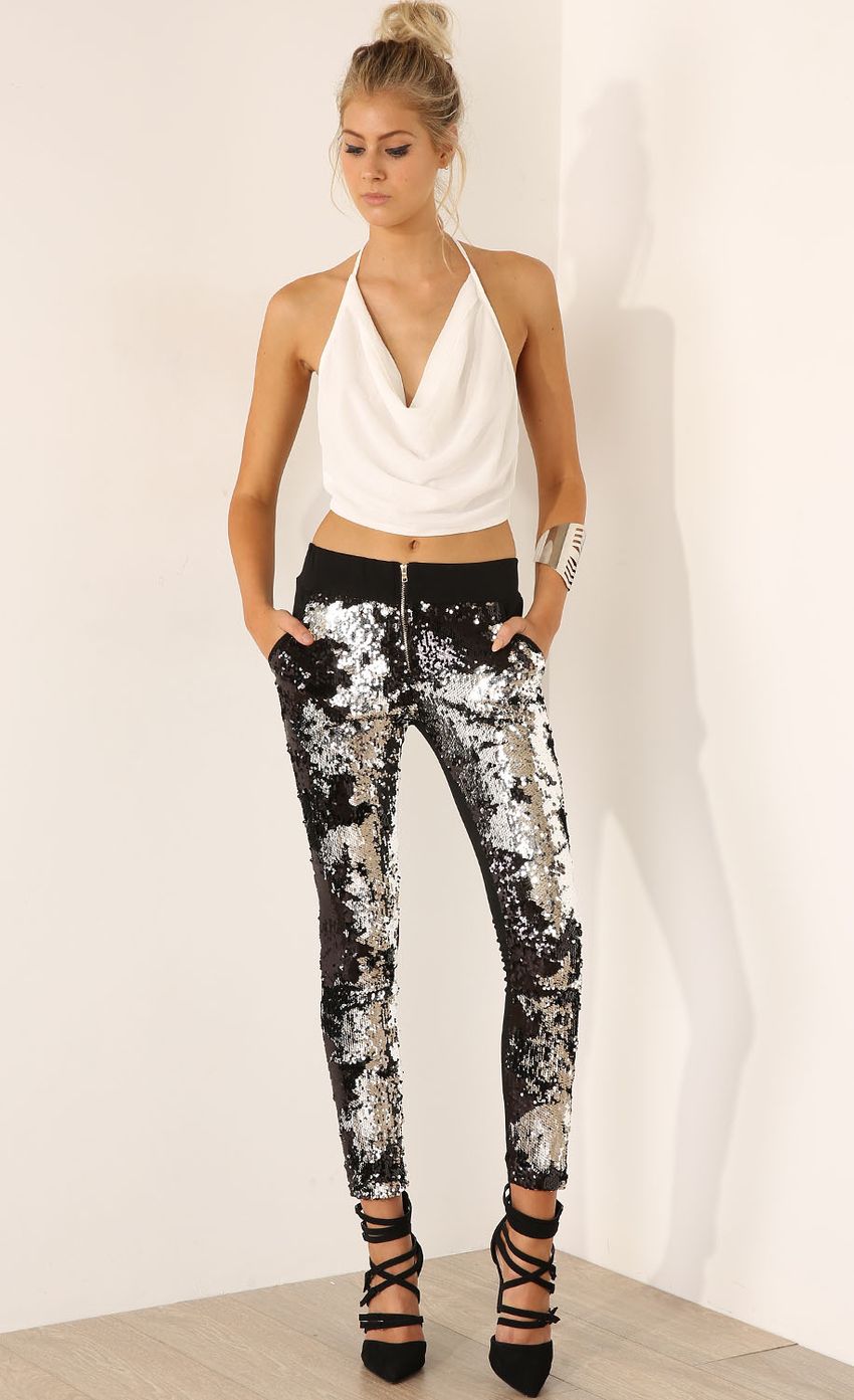 Picture CITY LIGHTS PANTS. Source: https://media-img.lucyinthesky.com/data/Dec14_2/850xAUTO/0Y5A6623FRONT.JPG