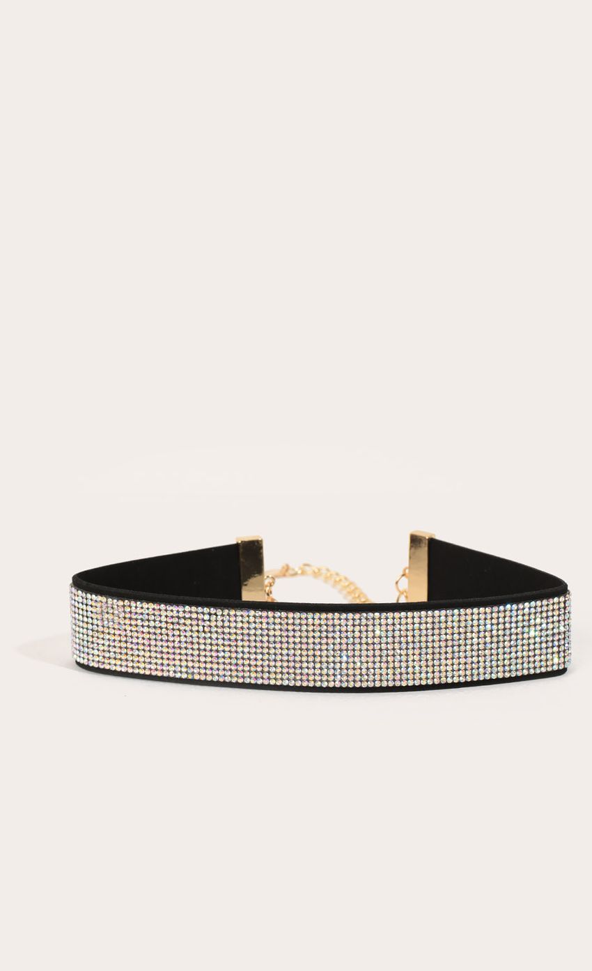 Picture Sparkling Choker in Black. Source: https://media-img.lucyinthesky.com/data/Dec16_2/850xAUTO/0Y5A7184.JPG