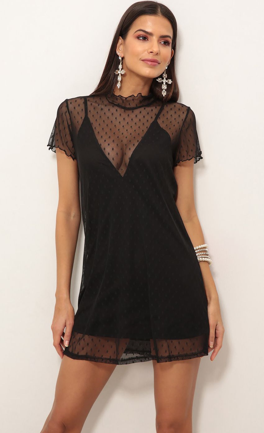 Picture Harper Dress in Black Polka Dots. Source: https://media-img.lucyinthesky.com/data/Dec18_2/850xAUTO/0Y5A7488S.JPG