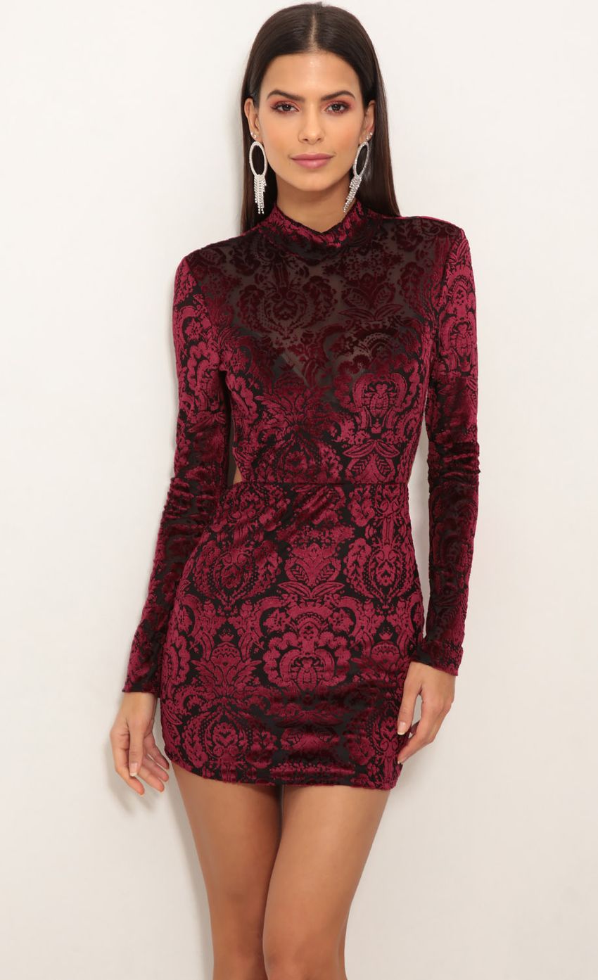 Picture Chloe Open Back Dress in Burgundy. Source: https://media-img.lucyinthesky.com/data/Dec18_2/850xAUTO/0Y5A7636.JPG