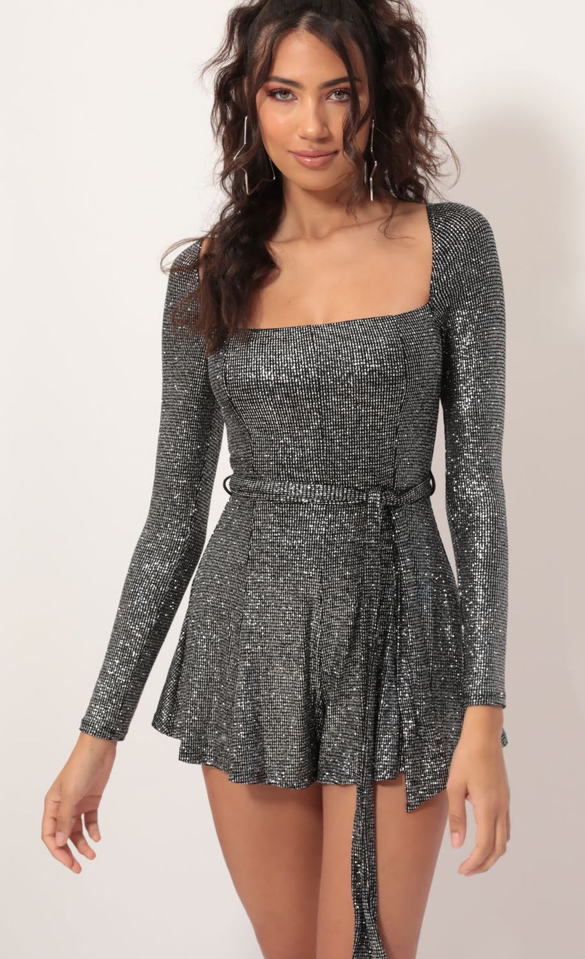 Picture Savanna Square Neck Romper in Black Silver. Source: https://media-img.lucyinthesky.com/data/Dec19_1/850xAUTO/781A0097.JPG