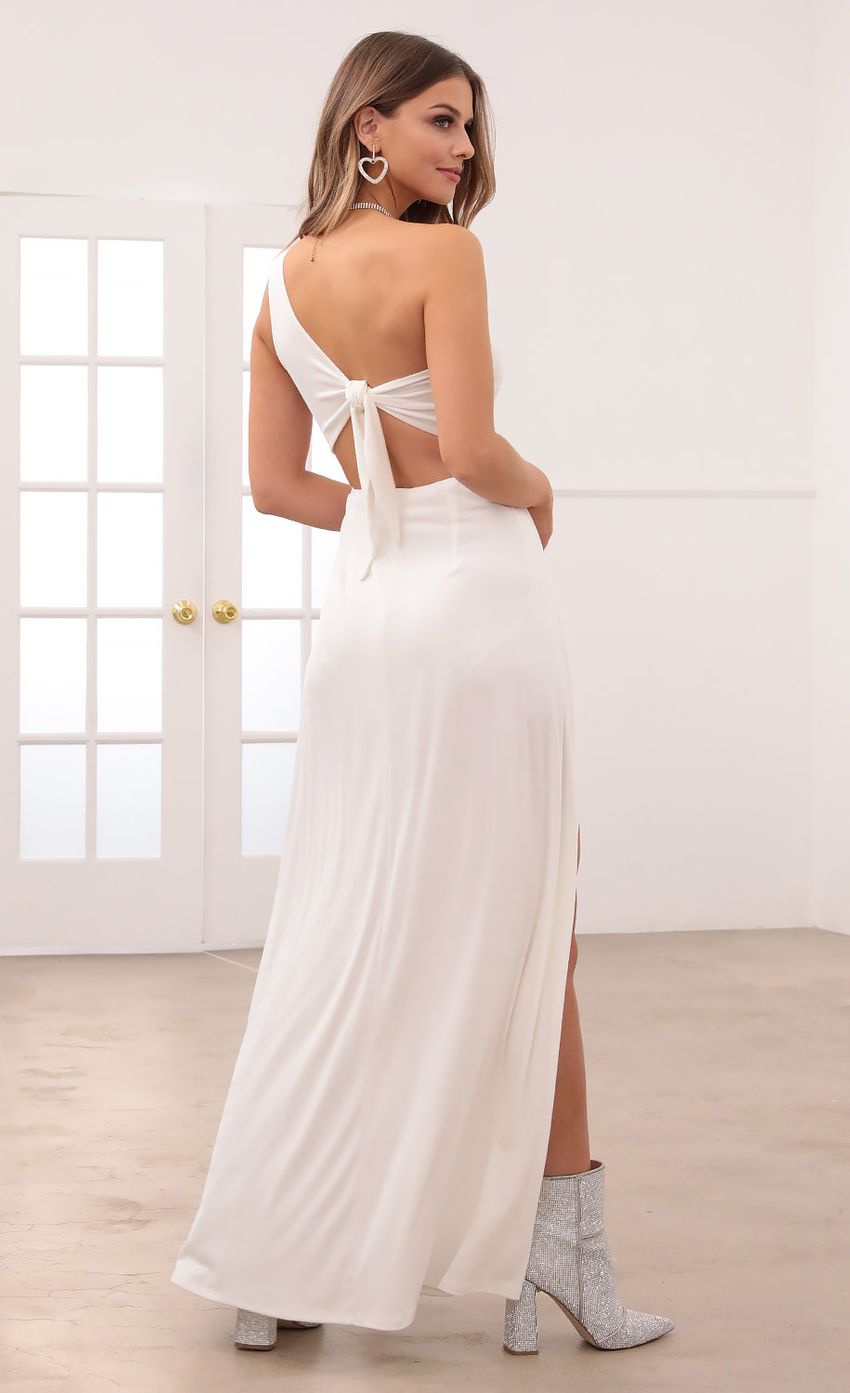 Picture One Shoulder Maxi in White. Source: https://media-img.lucyinthesky.com/data/Dec20_2/850xAUTO/1V9A7699.JPG