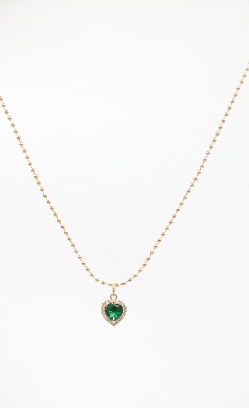 Picture New Memories Necklace in Green. Source: https://media-img.lucyinthesky.com/data/Dec21_1/850xAUTO/1J7A91412.JPG