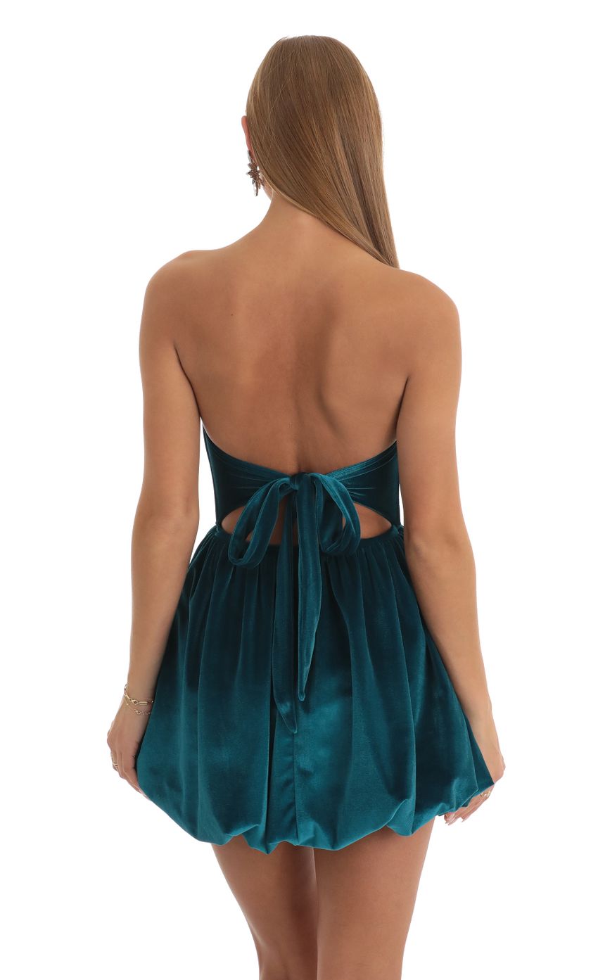 Picture Velvet Plunge Bubble Dress in Teal. Source: https://media-img.lucyinthesky.com/data/Dec22/850xAUTO/15b5d244-3ae2-4cd6-8963-56cfc6cd80cc.jpg